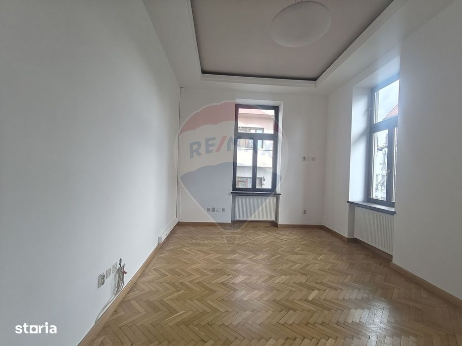 Spațiu de birouri, 59 mp,  ultracentral, de inchiriat