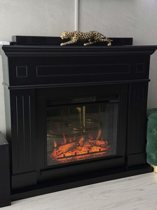 Semineu negru TAGU cu Focar Electric Powerflame
