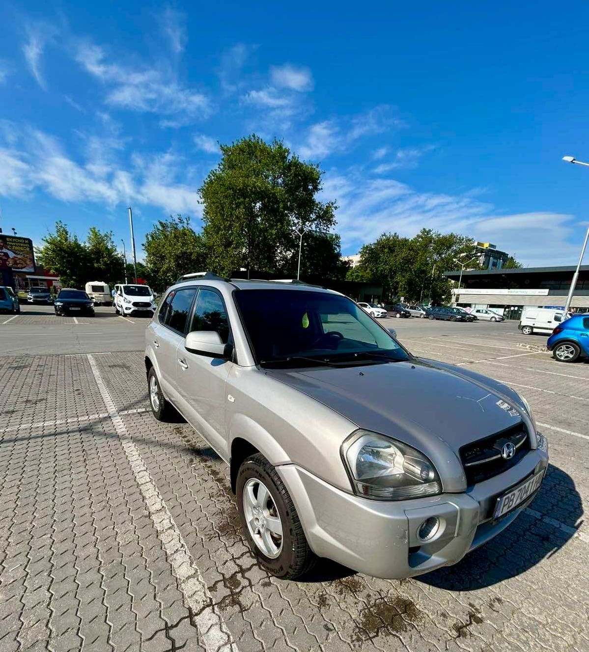 Hyundai Tucson - бензин