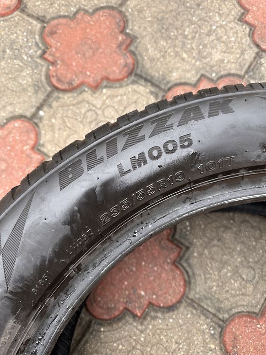 Anvelope iarnă 235/55/19 cu 255/50/19 Bridgestone dot 2024