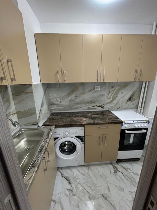 Garsoniera de inchiriat