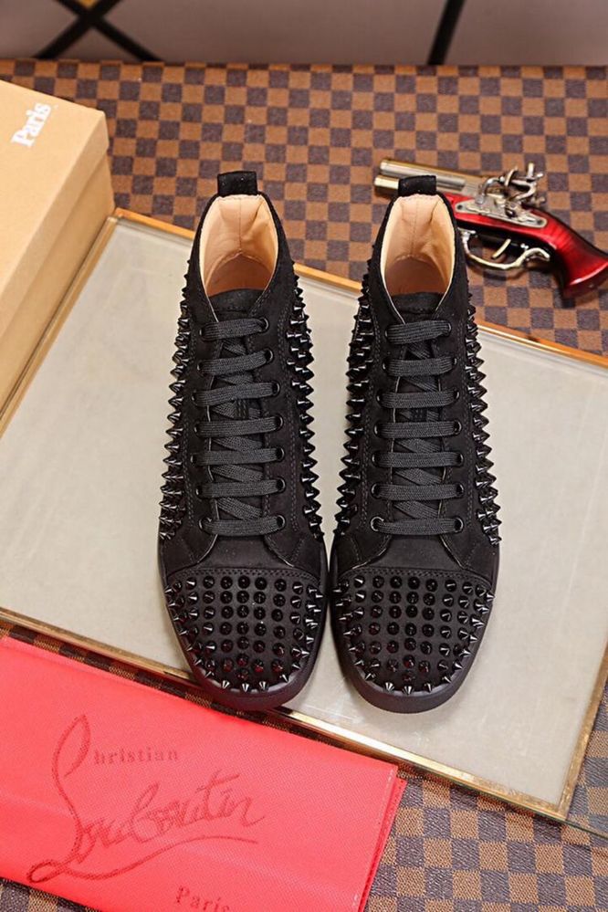 Louboutin “Black”