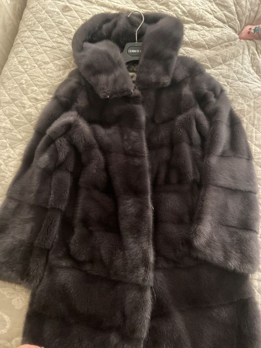 Продам норковую шубу