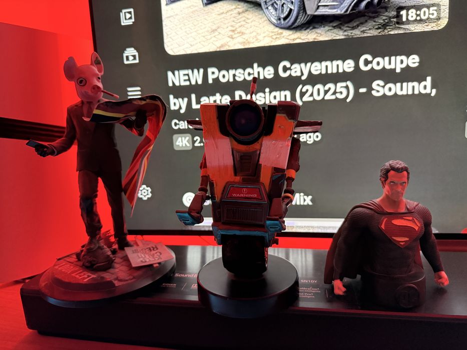 Lot 3 figurine!! Schimb cu funko pop!