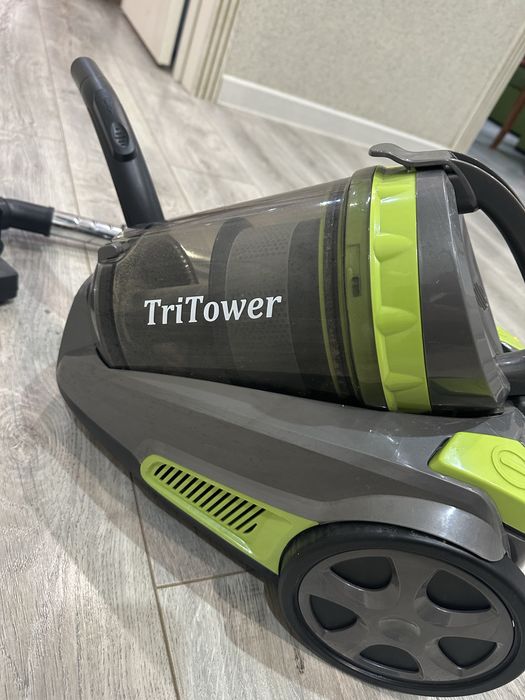 Пылесос почти новая