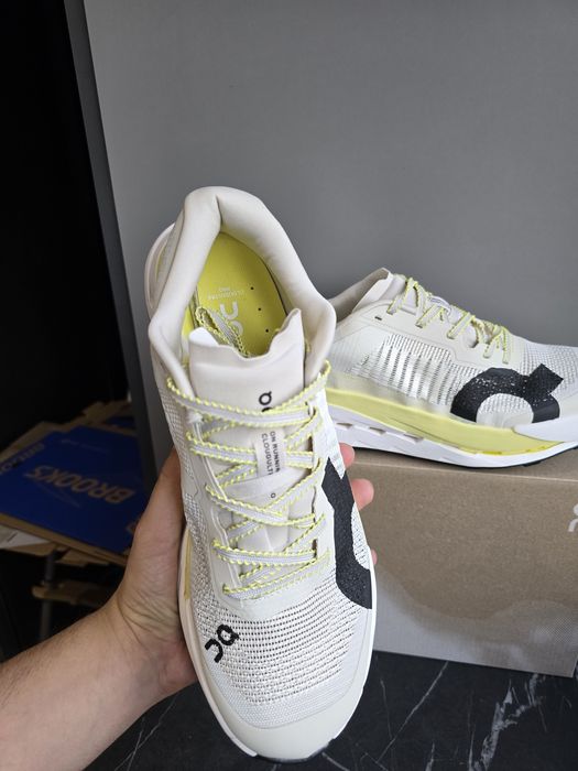 On Running Cloudultra Pro 43 si 44 Noi!