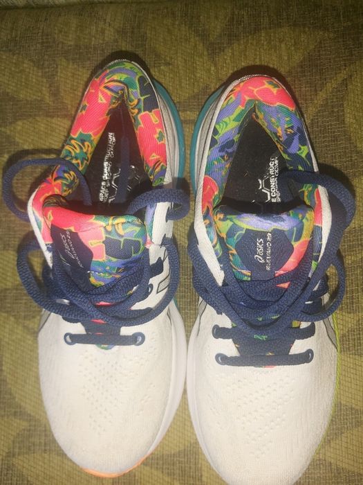 Дамски маратонки Asics и Mezuno