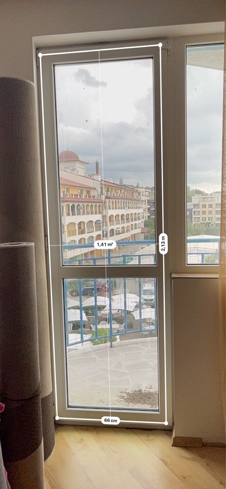 Rehau PVC дограма бяла вратопрозорец