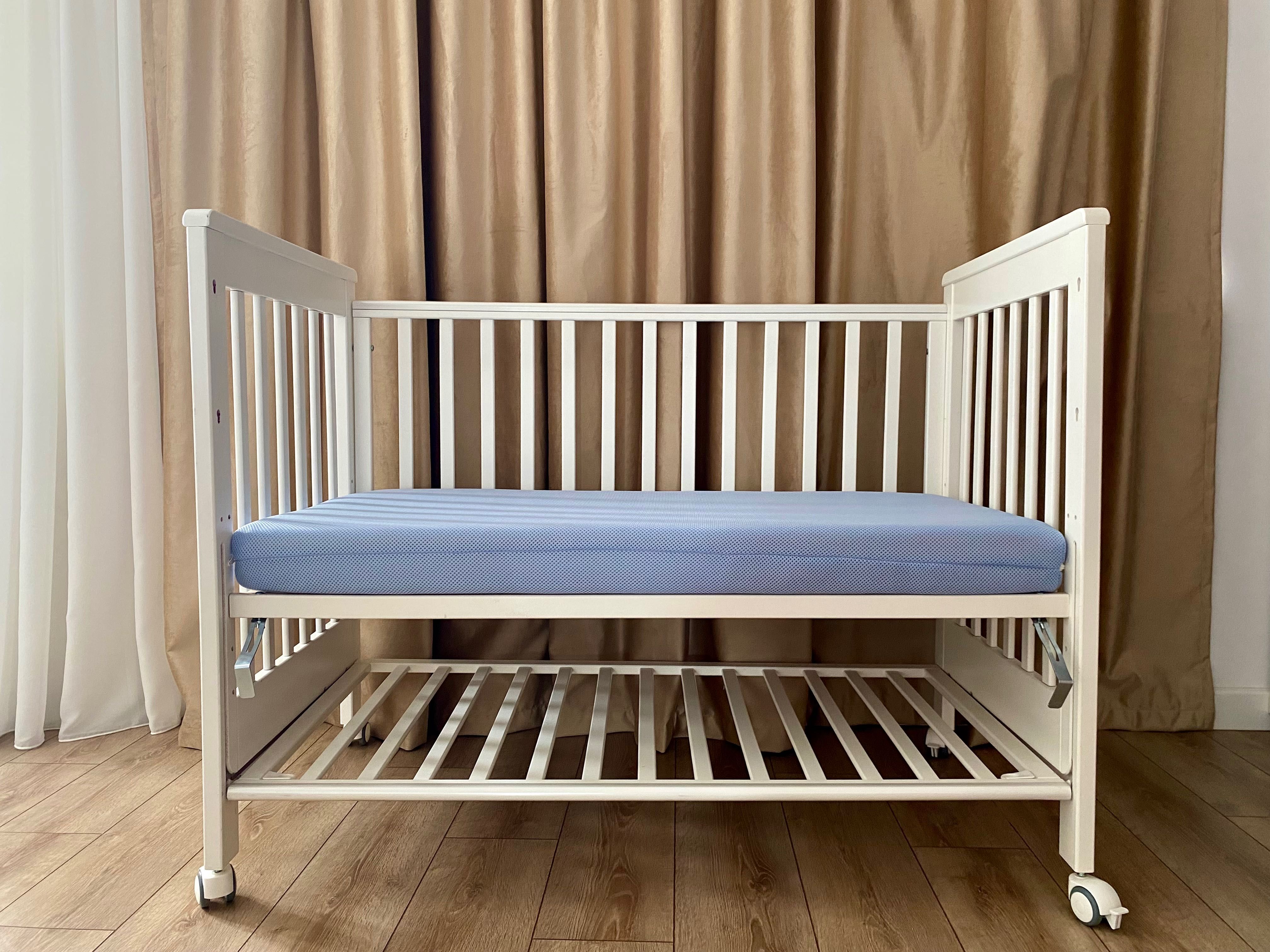 Treppy - Patut co-sleeping 120x60 cu laterala culisanta si roti