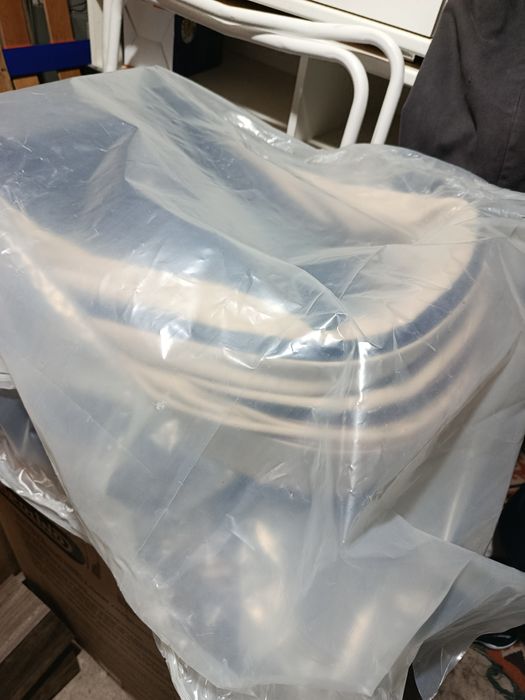 Продавам нова количка  CANGAROO ELLADA