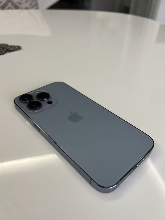 Iphone 13 Pro sierra blue