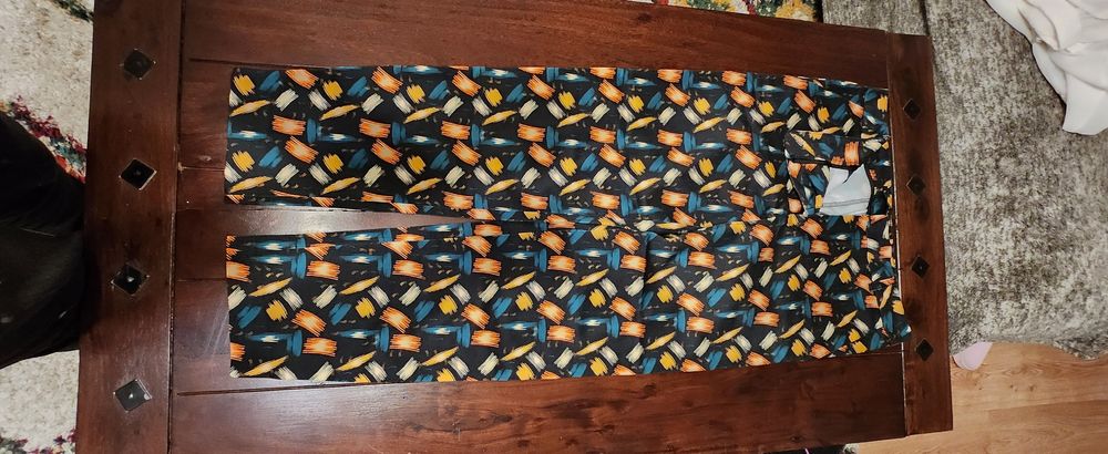 Pantaloni damă Zara