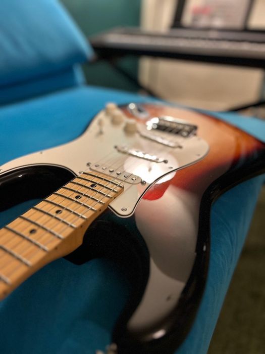 Fender Player Stratocaster 3 Color Sunburst