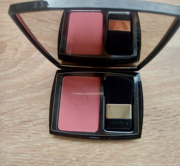 Руж Lancome  нов