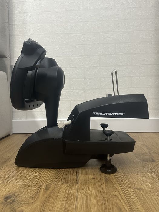 Thrustmaster TCA Yoke Boeing, штурвал для авиасимуляторов