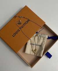 Цепочка с подвеской V от Louis Vuitton Оригинал