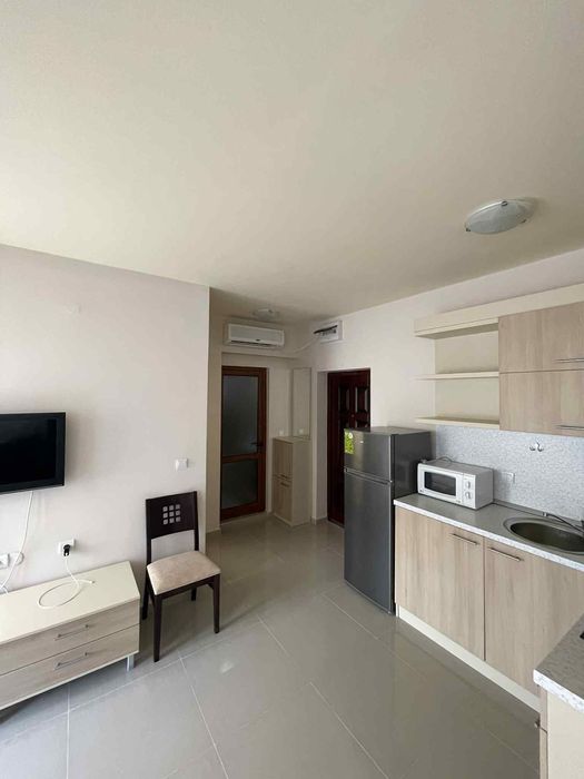 Дава се под наем Двустаен апартамент в Бяла - 50 кв.м за 280.5 € - Снимка #2