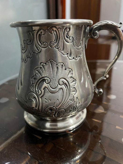 Серебрянная кружка