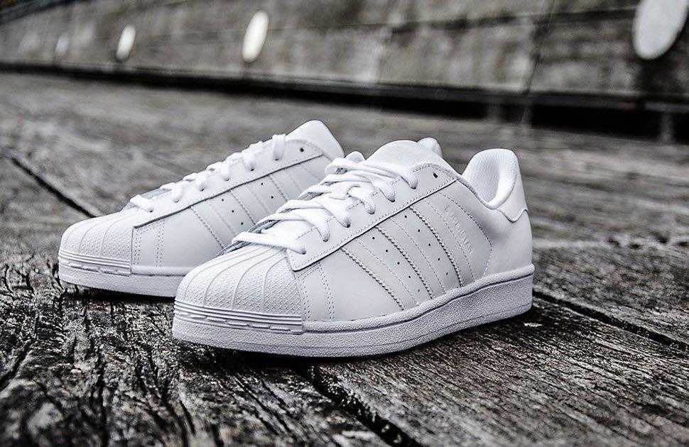 Оригинални кожени кецове *ADIDAS SUPERSTAR FONDATION* EU44 2/3 -46 2/3