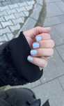 Unghii cu gel sau semi