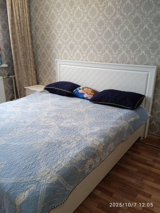 Продам срочно спальный гарнитур