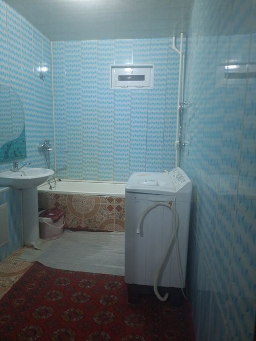 Квартира ижорага берилади 1 этаж 2хоналик мелодия бекати