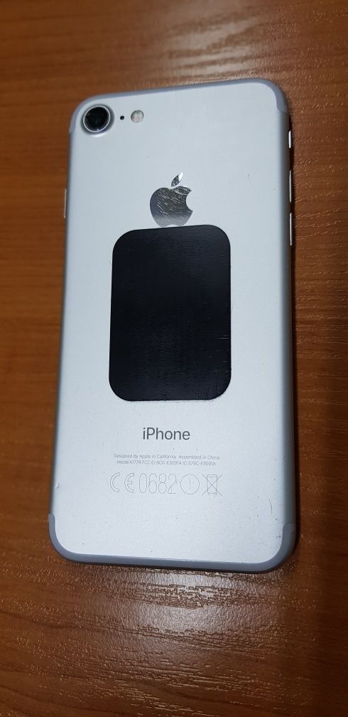 iphone7 128gb.памет