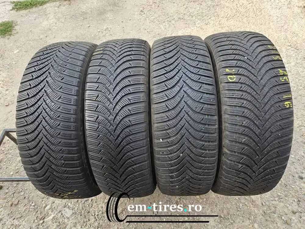 SET 4 Anvelope Iarna 215/65 R16 HANKOOK Winter I cept RS2 98H