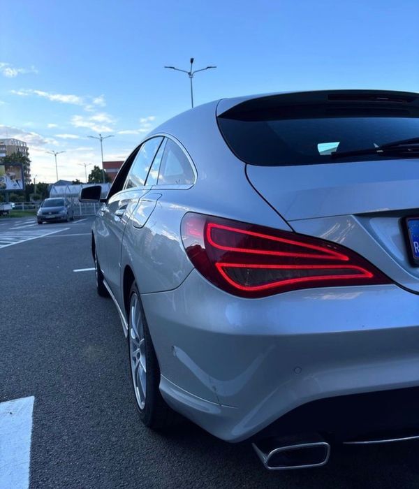 Mercedes-Benz CLA Shooting Brake 220 CDI 2.2 Diesel 170CP Automată