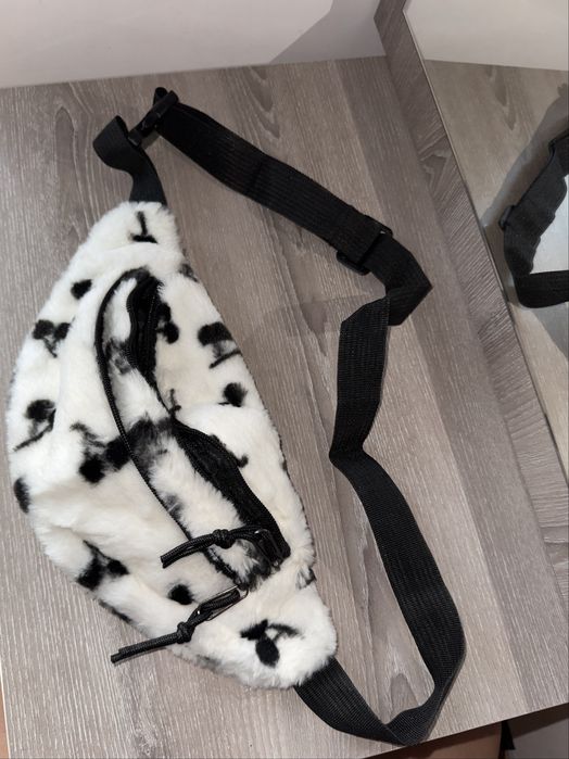 Дамски чанти.