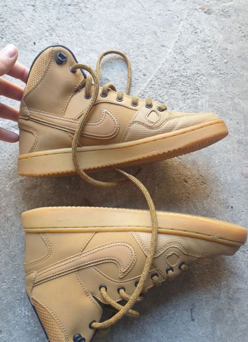 Nike Force mid camel color nr 37
