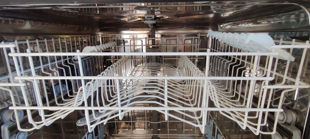 Съдомиялна BEKO - работи, но не измива добре