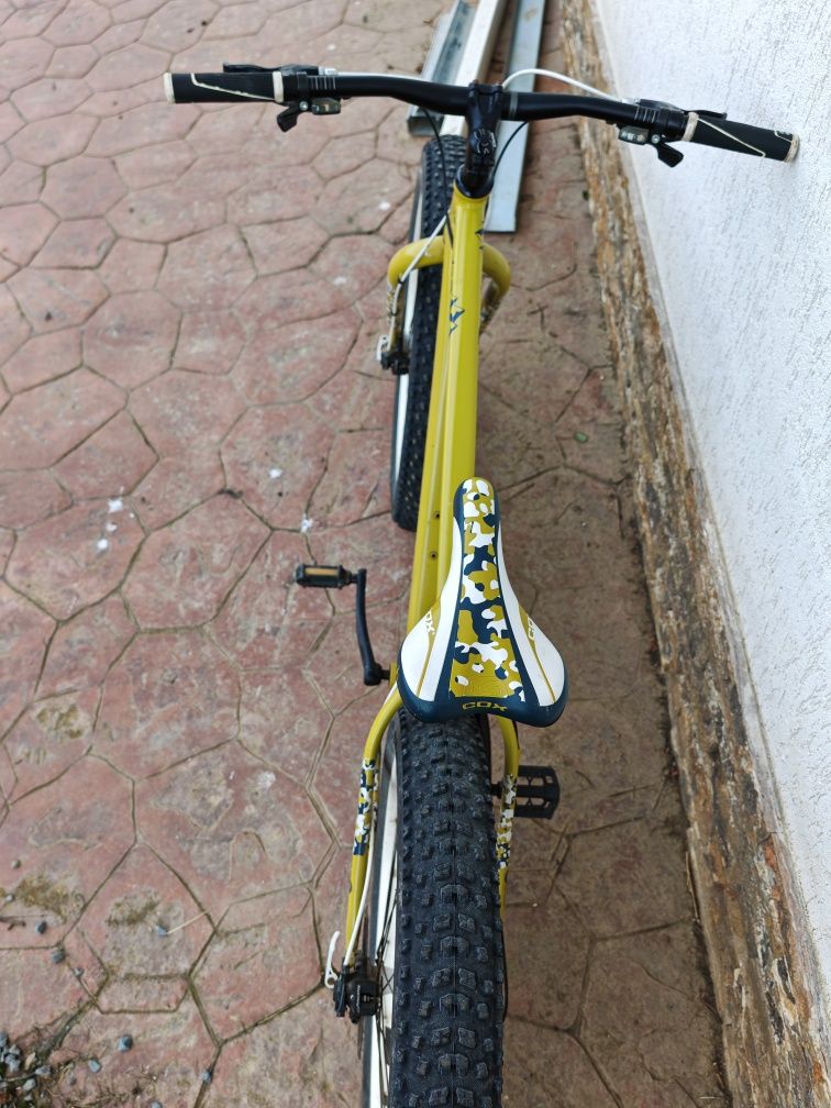 Bicicleta FATBIKE MTB Tundra Drag comp 26