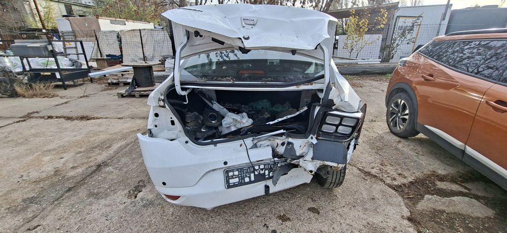 Dezmembrez Dacia Logan 2 1.0B an 2017