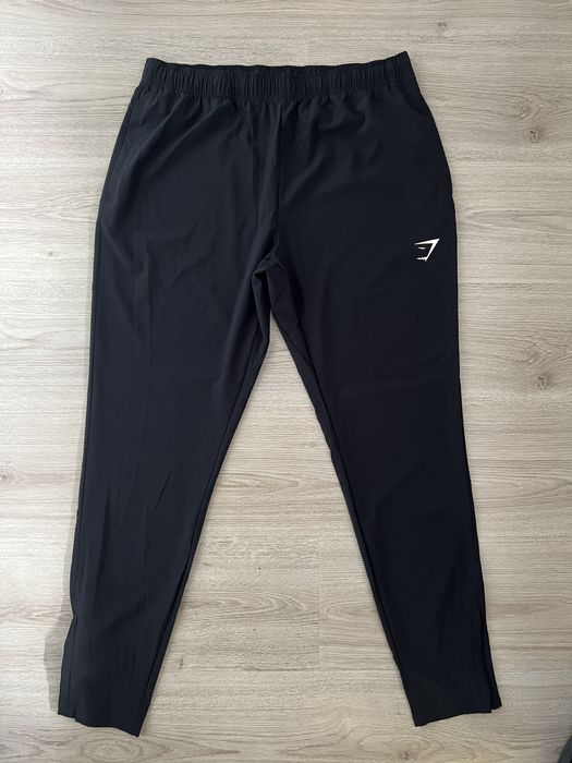 Gymshark Arrival Woven joggers мъжко долнище