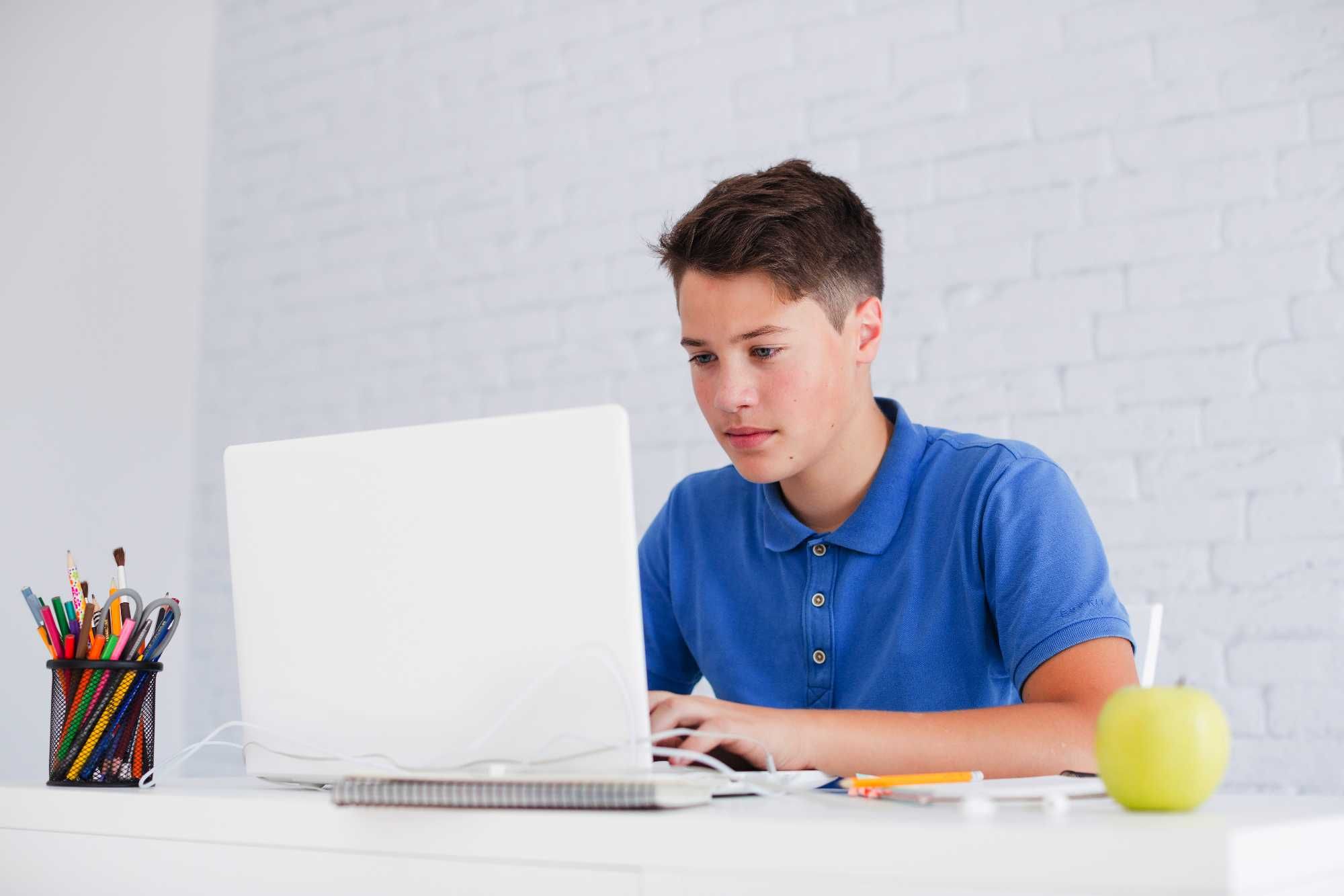 Meditatii Engleza CAMBRIDGE avansat B2 C1 C2 individual ONLINE oriunde