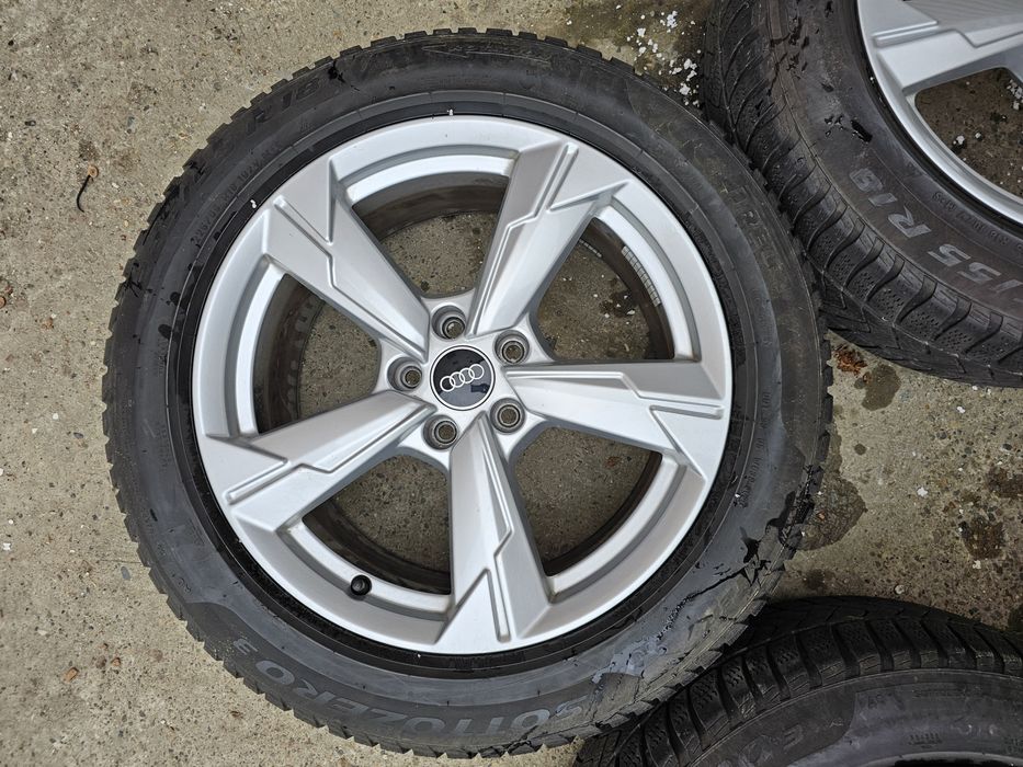 Jante originale Audi R18 + Cauciucuri iarna Pirelli 225 55 18