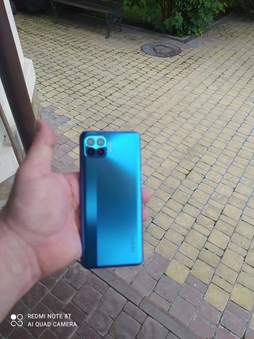 Oppo RENO 4 128GB ОЗУ 8