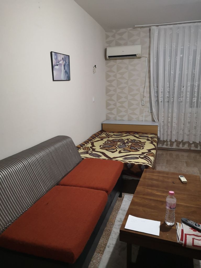 Дава се под наем Двустаен апартамент в Свиленград - 45 кв.м за 255 € - Снимка #1