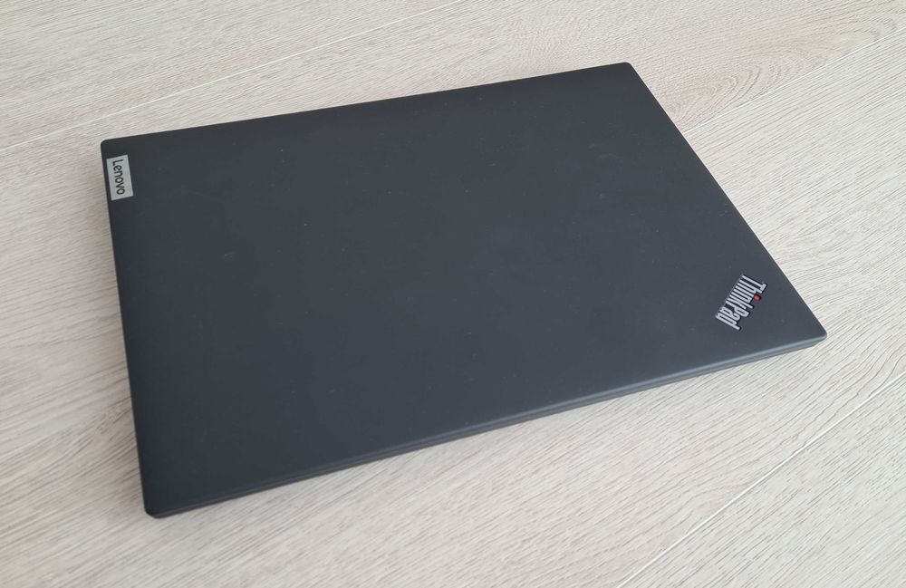 Laptop Lenovo T14 Gen 3, SSD 2 TB, i5-1235u, 16 GB Ram, FHD+ Ca nou