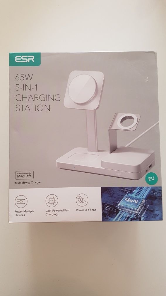 ESR Зарядна станция 65W  5-в-1 безжично зарядно устройство с MagSafe