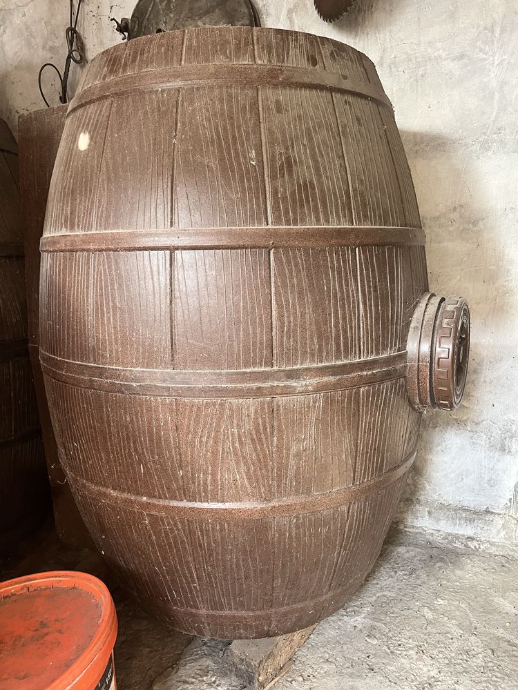 Butoi plastic alimentar 500 litri