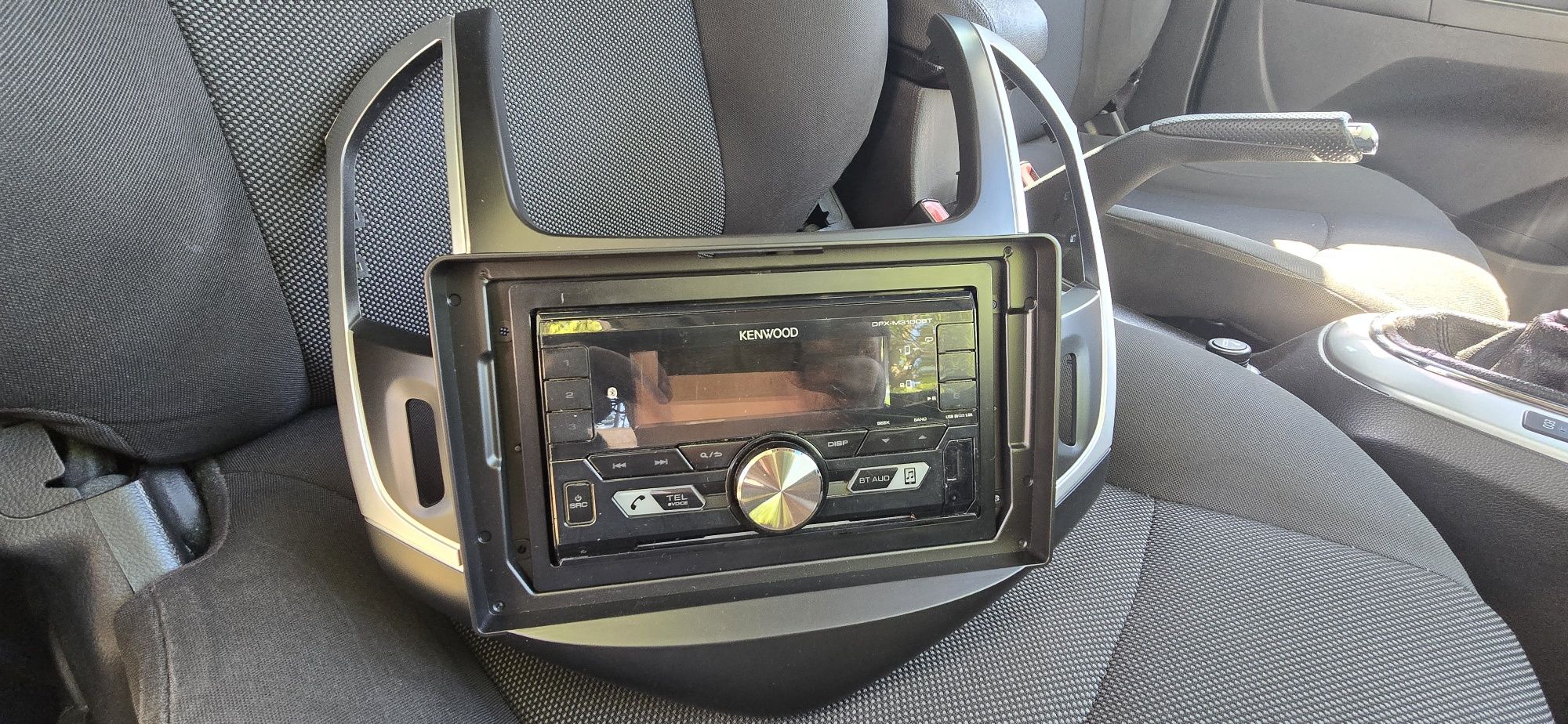 Chevrolet cruze рамка за mp3 usb 2 din