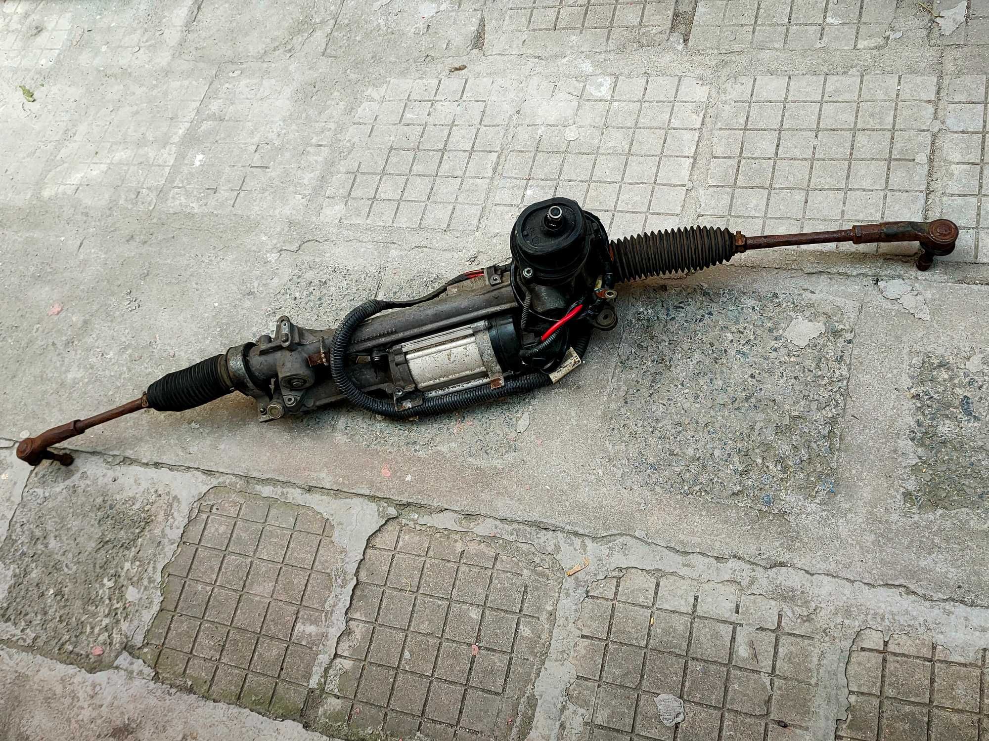 Електрическа рейка окомплектована Power steering rack за Audi  VW