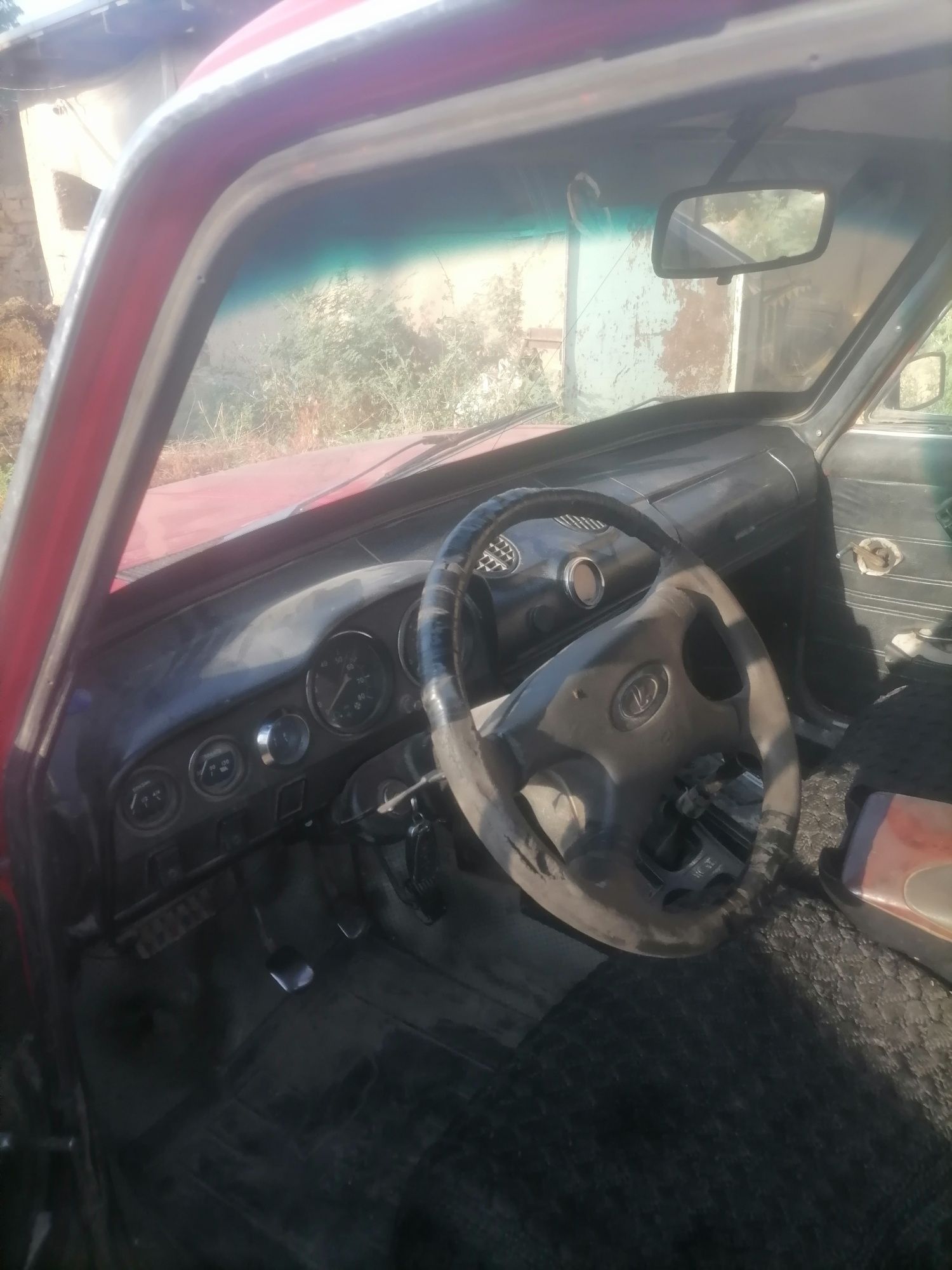 Vaz 21 06 sotildi