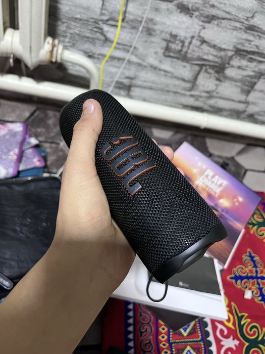 JBL FLIP 6 бу состаяние