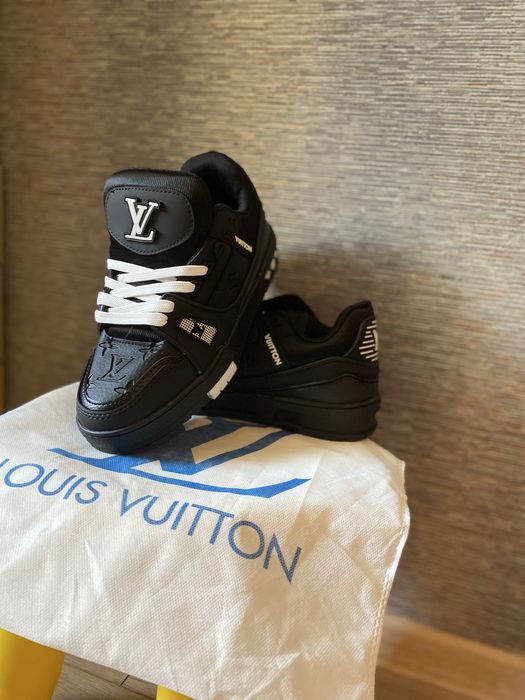 Adidasi Louis Vuitton calitate top