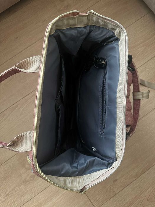 Geanta - Rucsac multifunctional pt Scutece Bebelusi cu patut pliabil