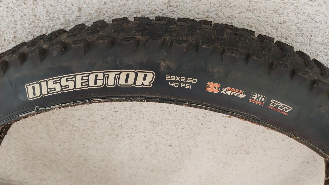 Maxxis rekon dissector 29х2.6 гуми mtb двете