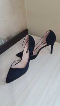 Нови официални  обувки Milaya